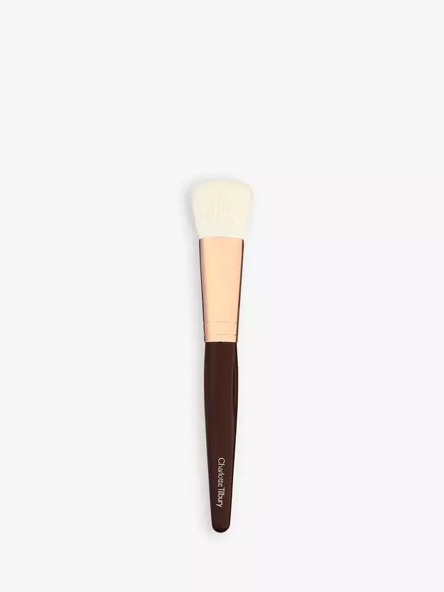 Волшебная кисть для лица Charlotte Tilbury