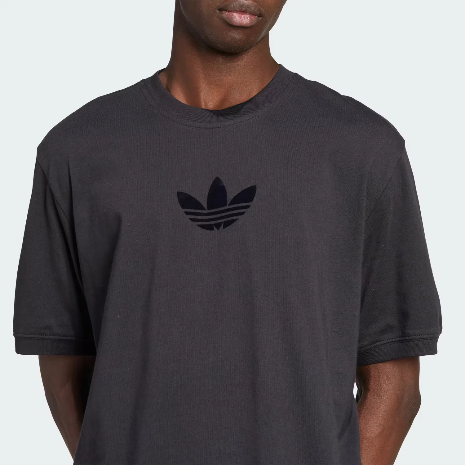 Футболка свободного кроя Adidas Originals черная — фото 4