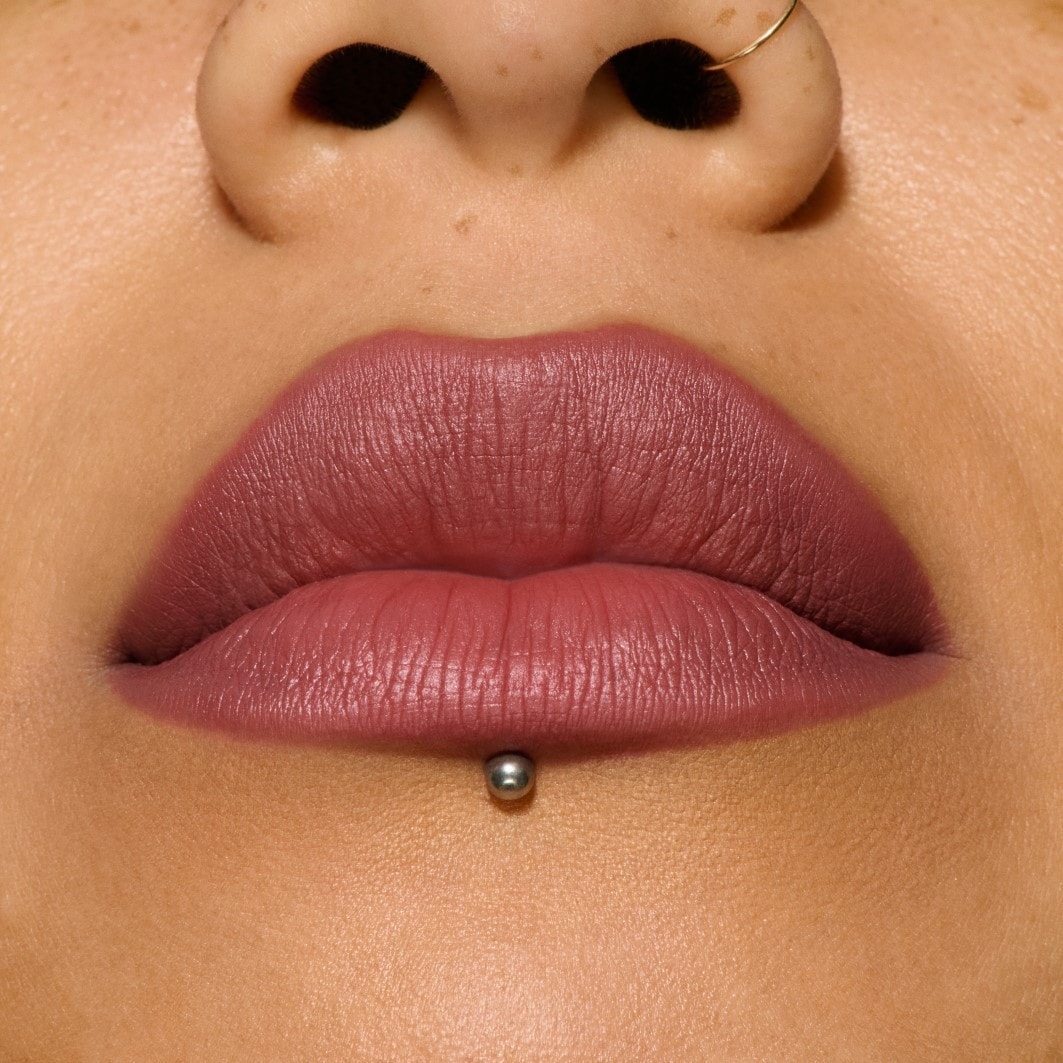 Губная помада m·a·cximal silky matte Mac, 610 - verve swerve, вес 3.5 гр. — фото 4