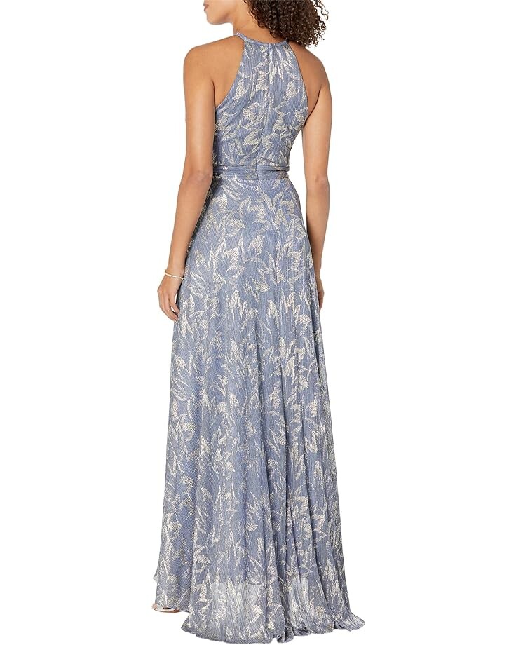 

Платье Betsy & Adam Long Foil Print Halter Dress, цвет Steel/Gold