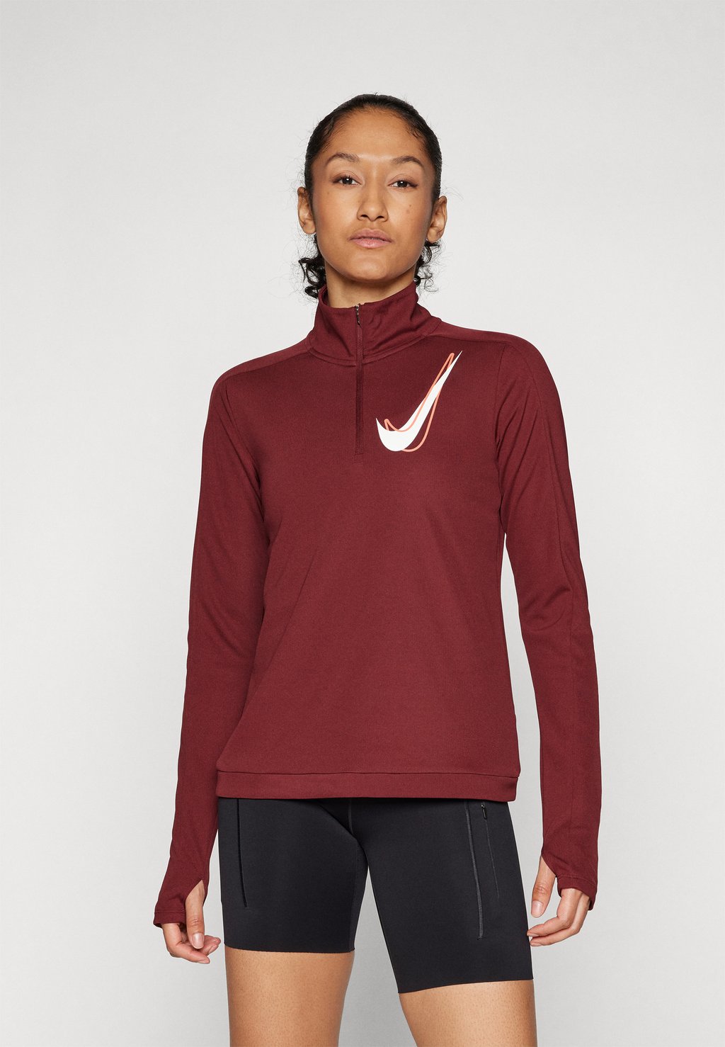 

Топ с длинными рукавами Nike Performance, темно-красный