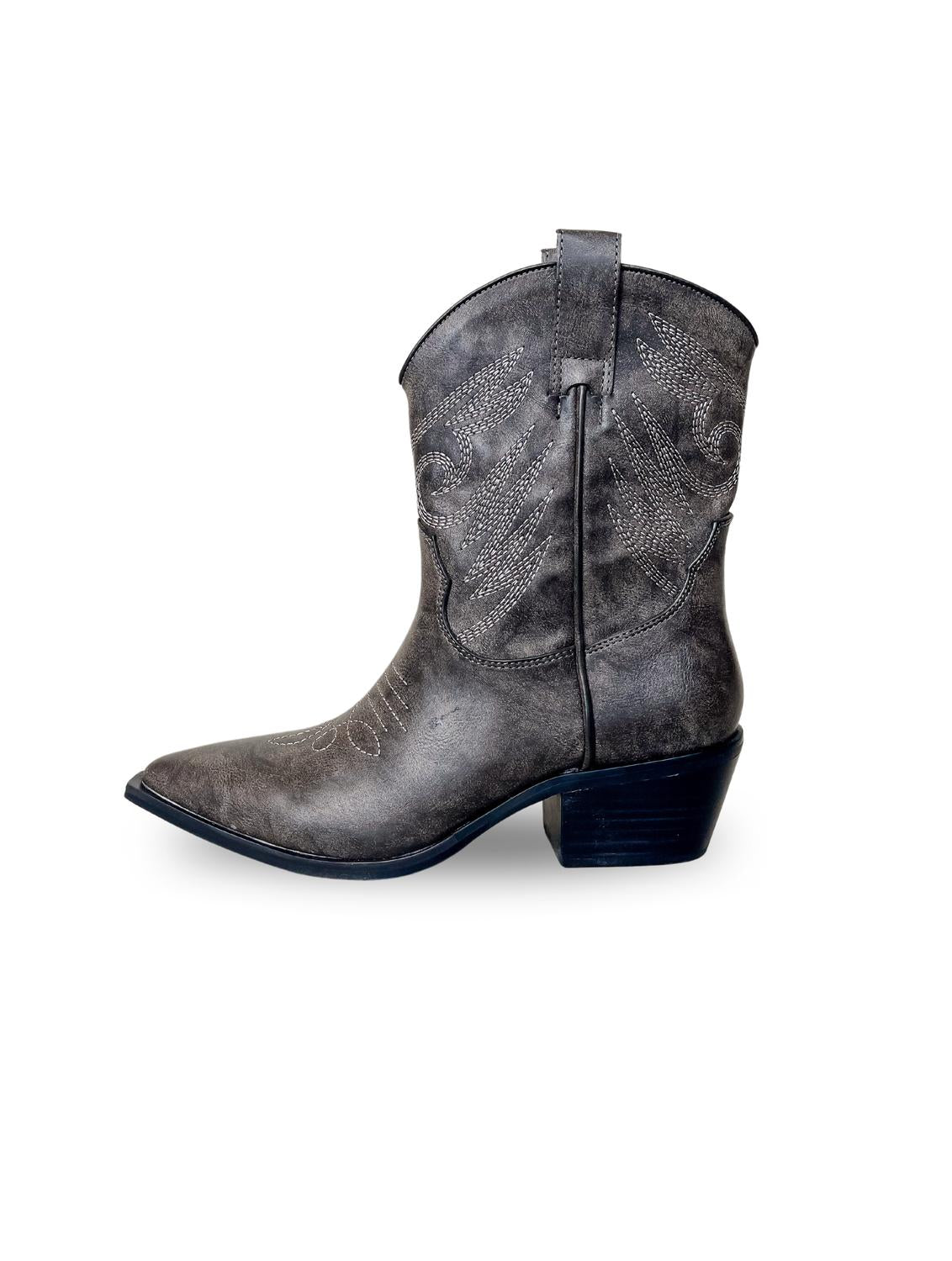 Женские сапоги Zahara Western Boots серого цвета SHU SHOP