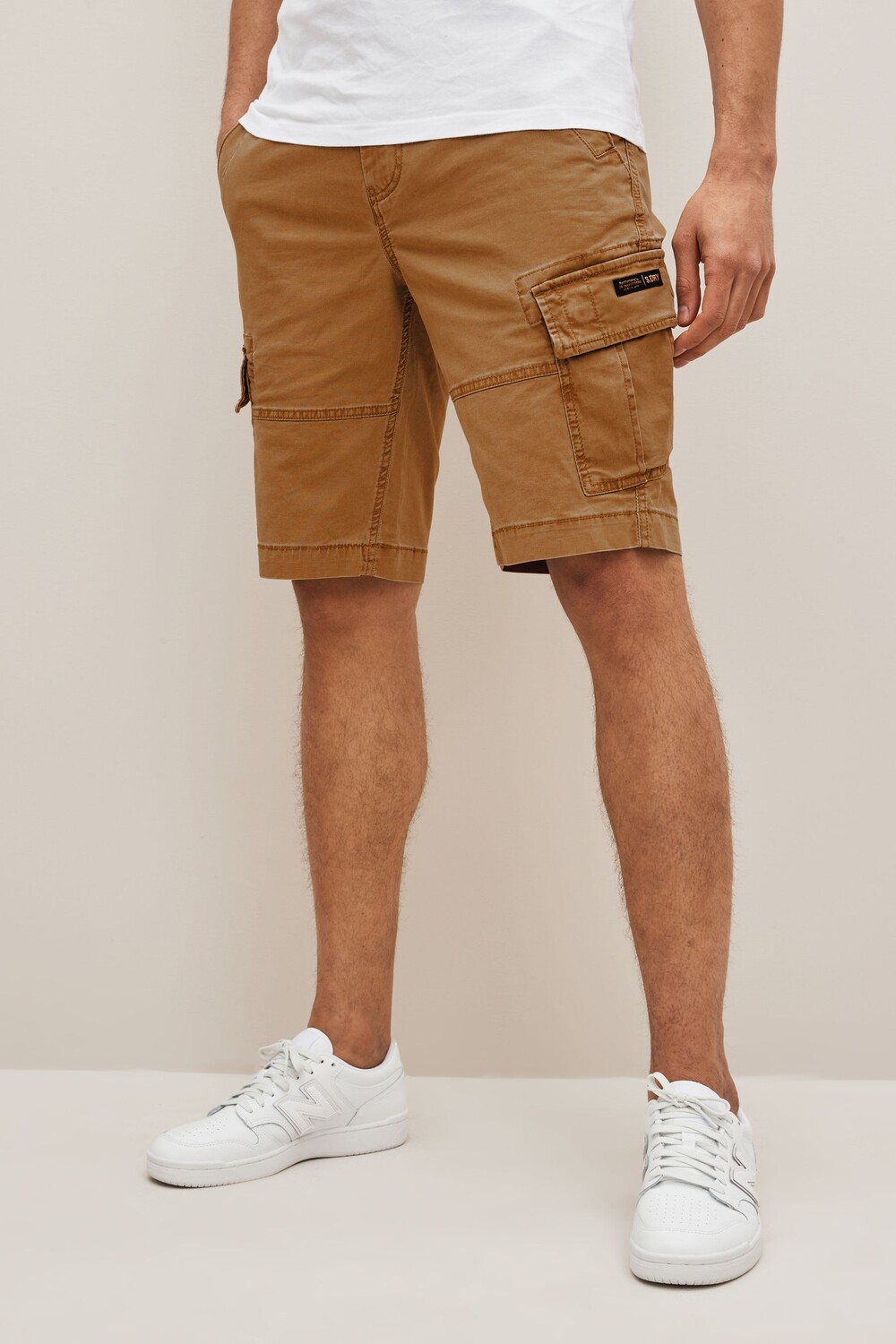 

Шорты карго Vintage Core Superdry, коричневый
