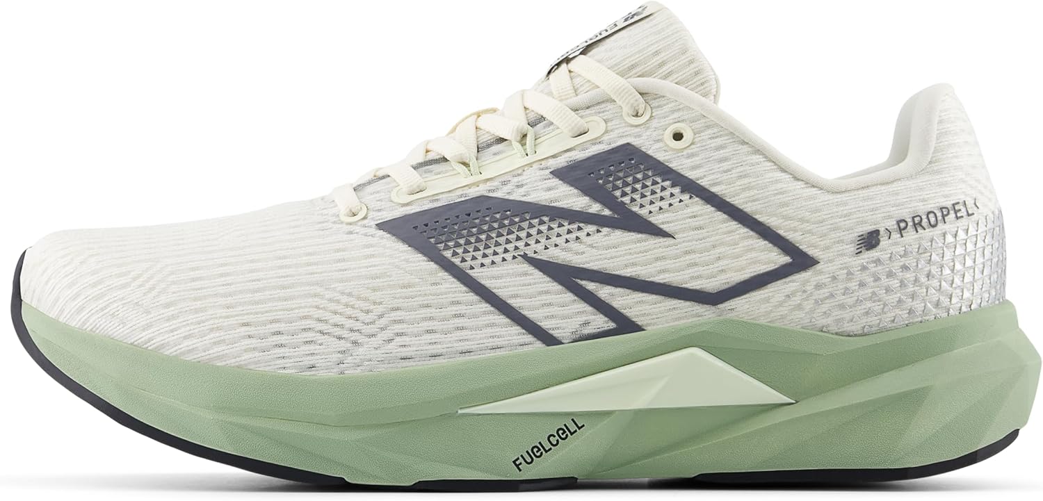 Мужские кроссовки New Balance FuelCell Propel V5, черный — фото 2