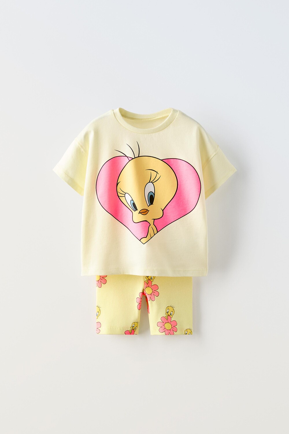 

Tweety looney tunes футболка и короткие леггинсы комбинация ZARA, желтый