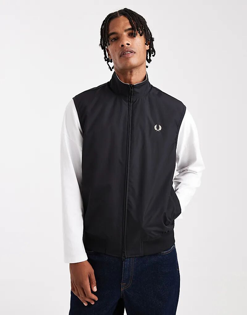 

Жилет Fred Perry Brentham черного цвета