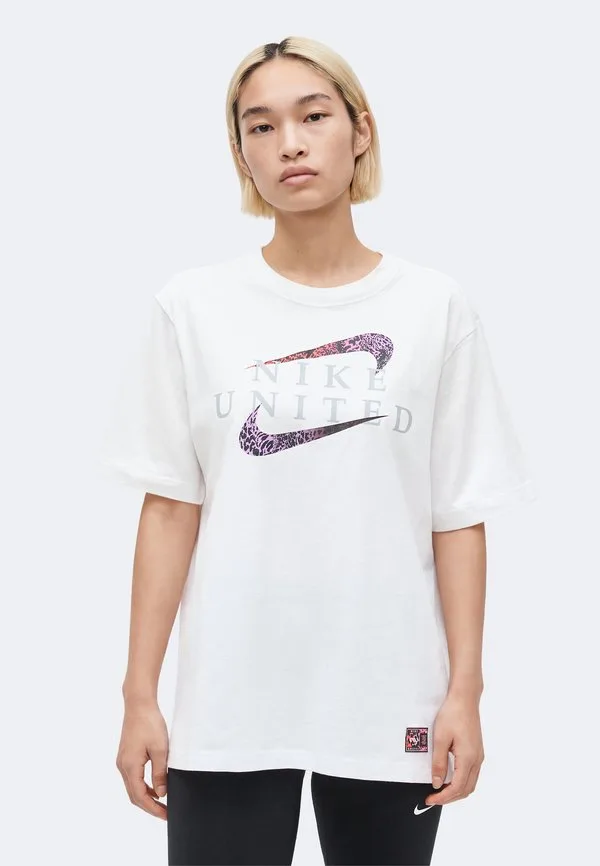 Футболка с принтом "юнайтед" Nike Performance, White