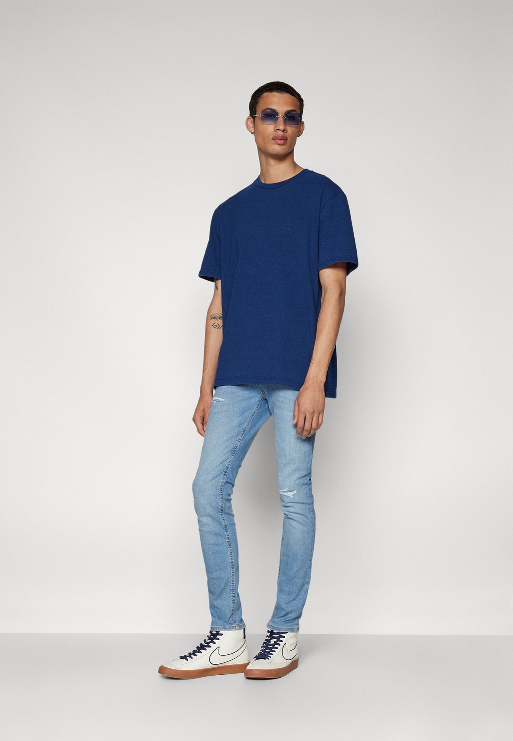 

Джинсы скинни JJILIAM JJORIGINAL Jack & Jones, синий деним