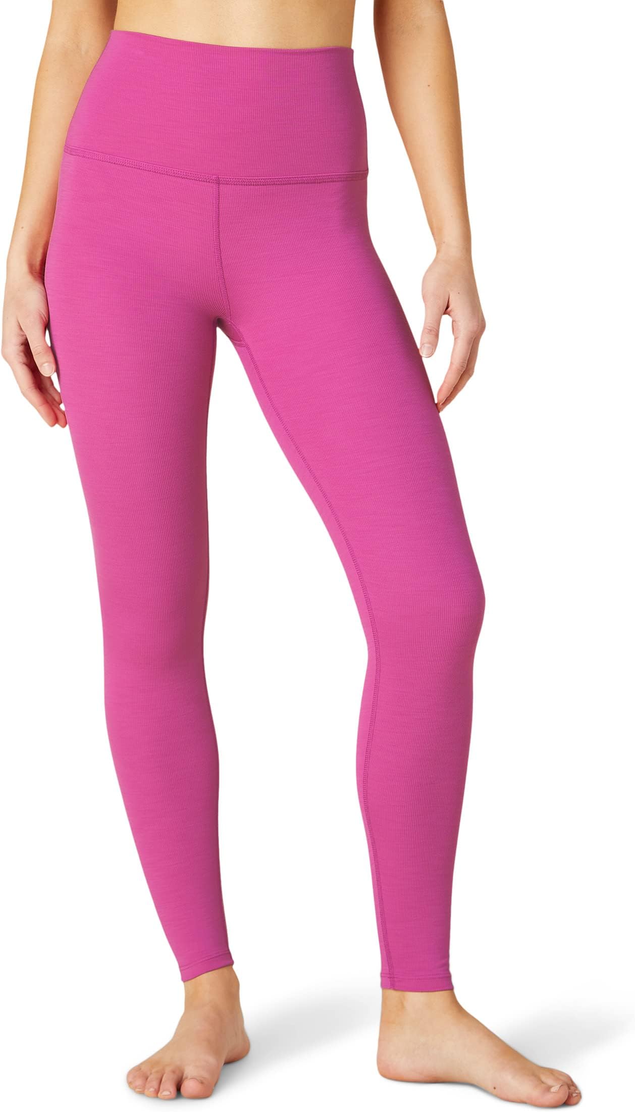 

Леггинсы Beyond Yoga Heather Rib High Waisted Midi Leggings, цвет Bright Beet Heather Rib