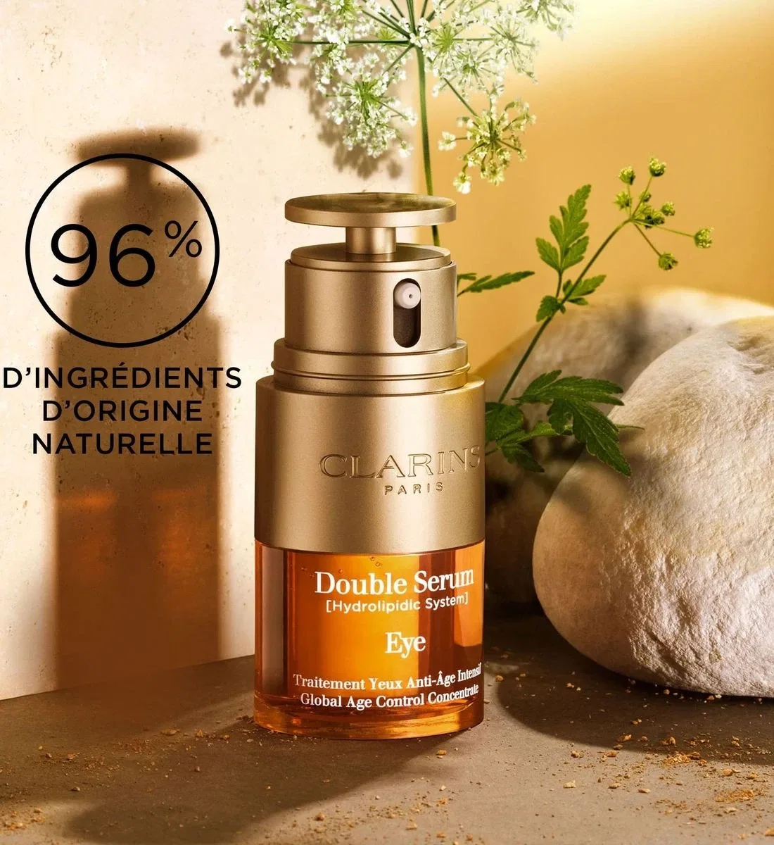 Double Serum Eye Интенсивное средство против старения для кожи вокруг глаз Clarins, золотой — фото 2