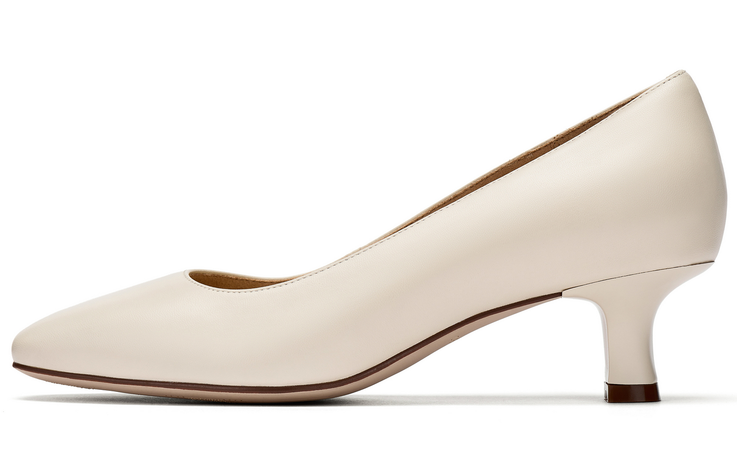 Clarks Туфли на высоком каблуке женские белые