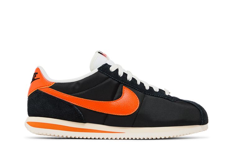 

Кроссовки Cortez TXT 'Black Safety Orange', черный