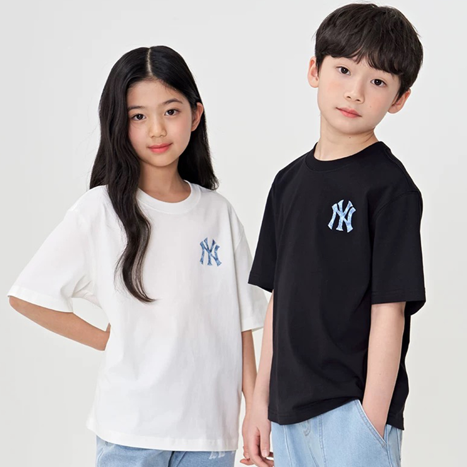 MLB Футболка New York Yankees SS25 Black Kids — фото 4