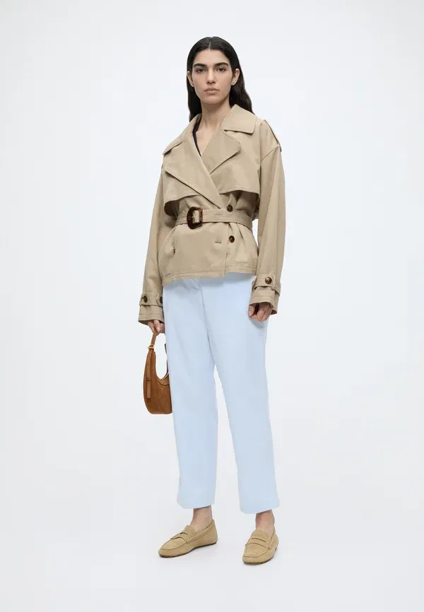 Брюки чинос Tommy Hilfiger Slim Straight Chino, цвет светло-голубой — фото 2
