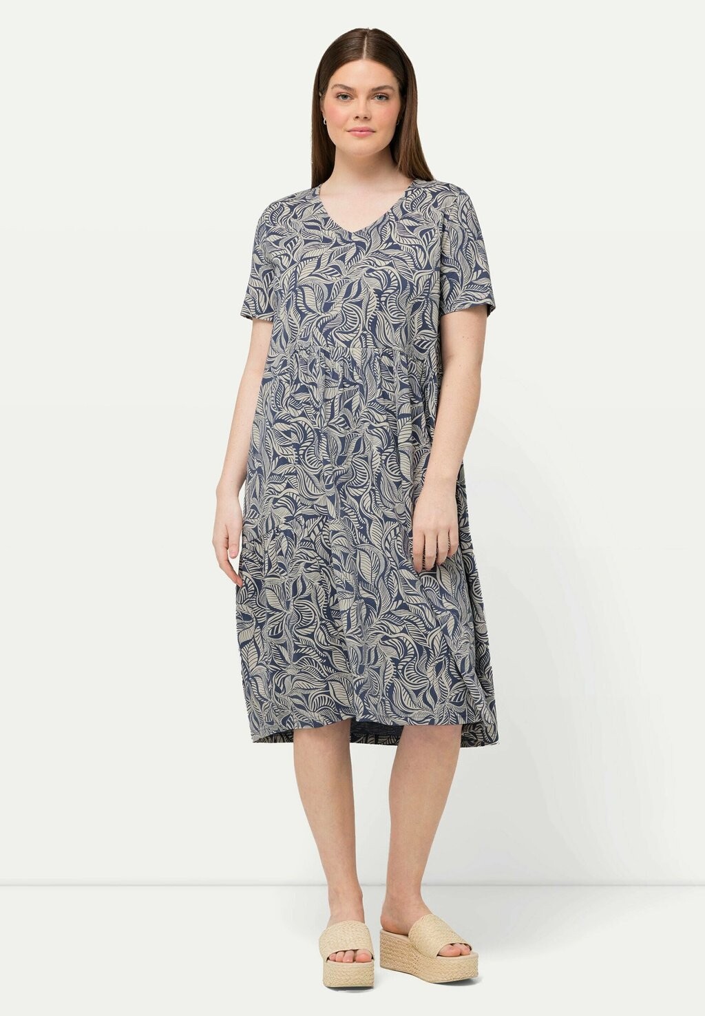 

Дневное платье LEAF SHORT SLEEVE Ulla Popken, фиолетовый