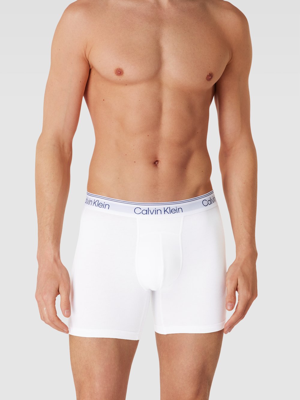 

Трусы с этикеткой Calvin Klein Underwear, белый