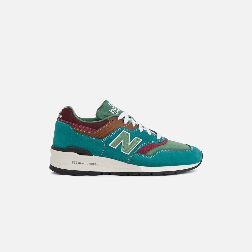 

Кроссовки New Balance 997, цвет Vintage Teal/Jade
