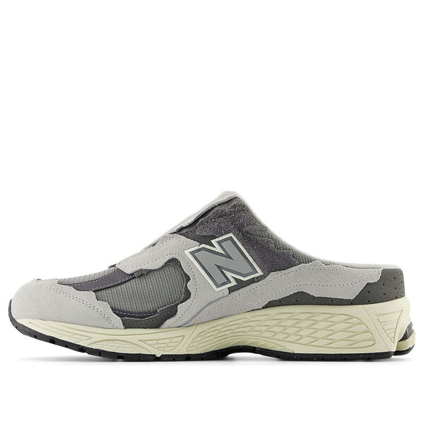 

Кроссовки 2002r mule 'protection pack rain cloud' New Balance, мультиколор