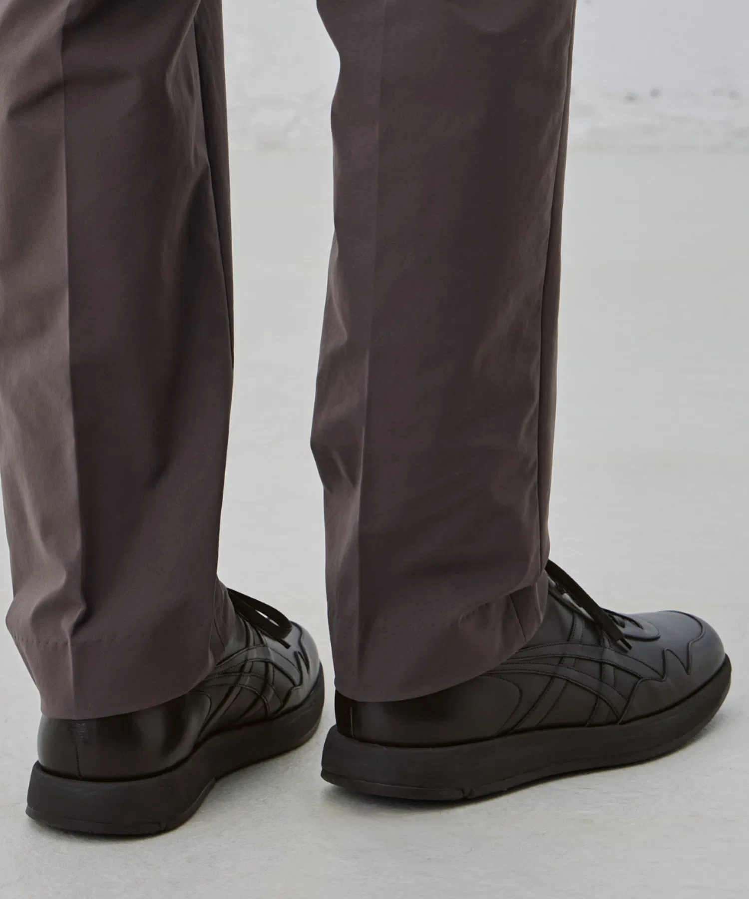 Мужские классические кроссовки из натуральной кожи ASICS WALKING RUNWALK чёрные — фото 3