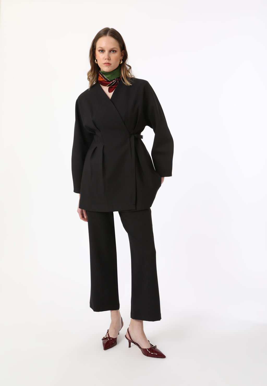 

Блуза REFKA EXCLUSIVE SET - Trousers Modanisa, черный
