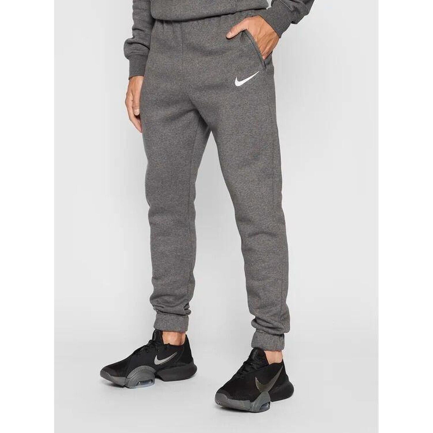 

Брюки спортивные Nike, цвет grau/dunkelgrau/weiss