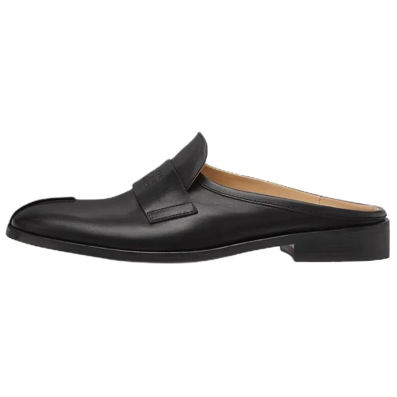 Закрытые шлепанцы MM6 Maison Margiela Black