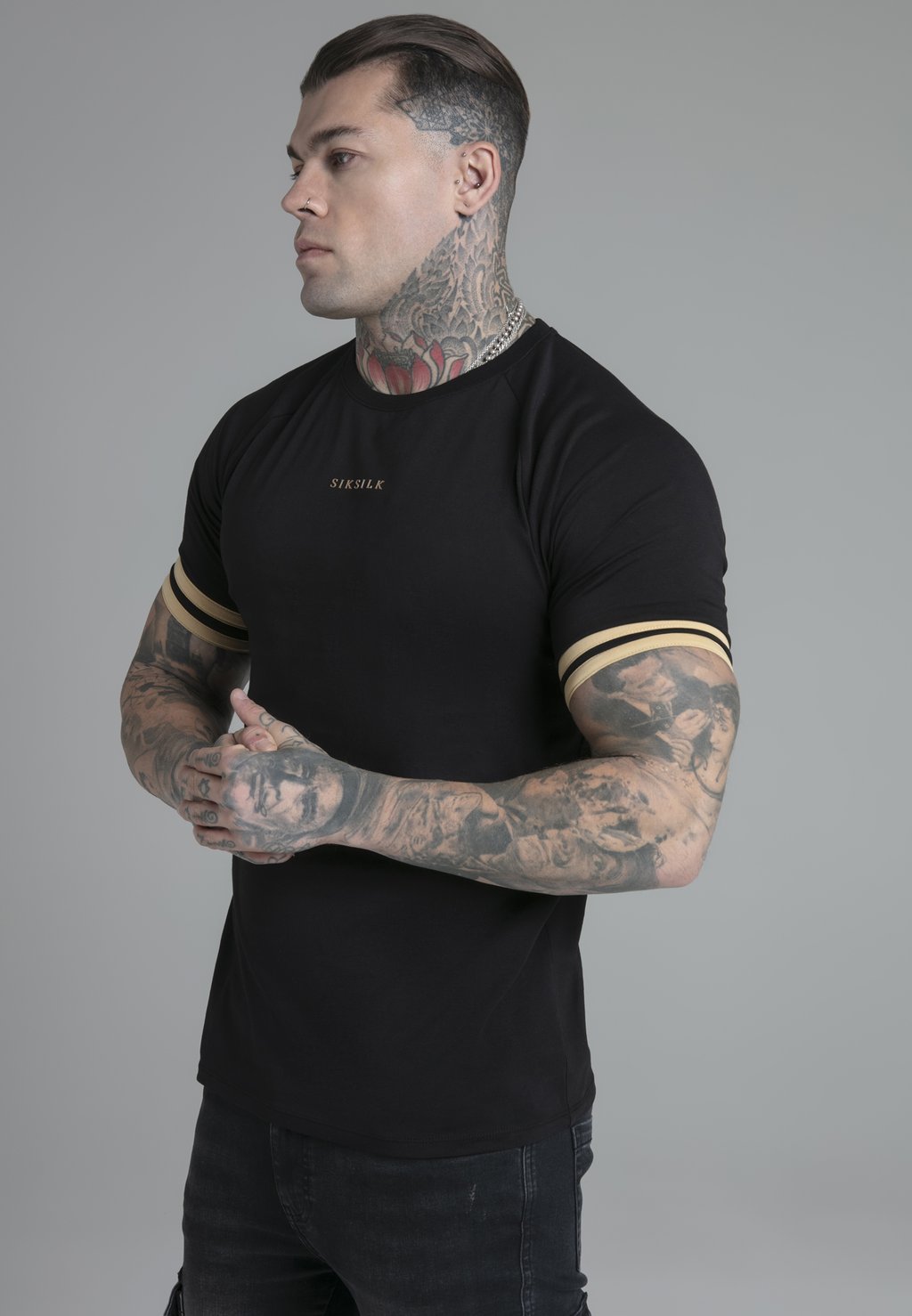 

Базовая футболка TOURNAMENT SIKSILK, черный