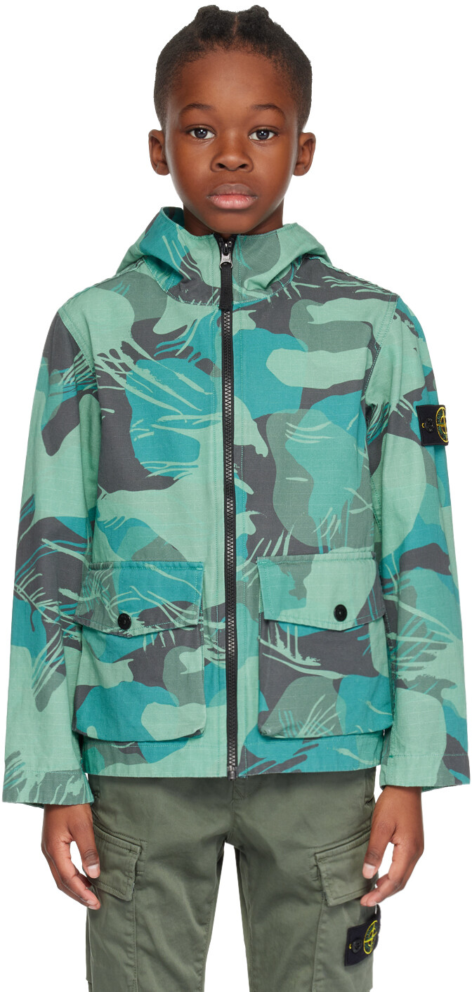 

Детская зеленая куртка с нашивками Stone Island Junior, цвет Emerald green, Зеленый, Детская зеленая куртка с нашивками Stone Island Junior, цвет Emerald green