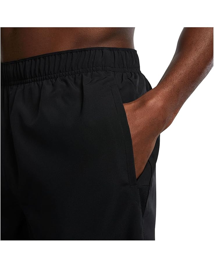 Шорты Nike Dri-FIT Challenger 9" Unlined Shorts, цвет Black/Black/Black/Reflective Silver — фото 3