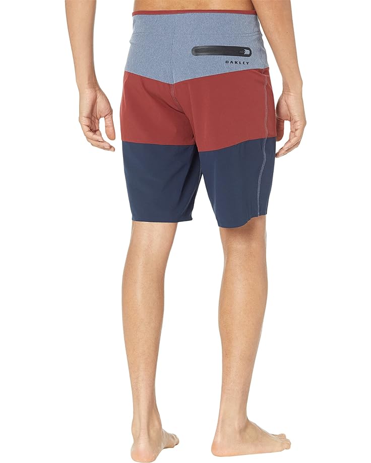 

Шорты для плавания Oakley Ozaki Block 20" Boardshorts, цвет Black Iris