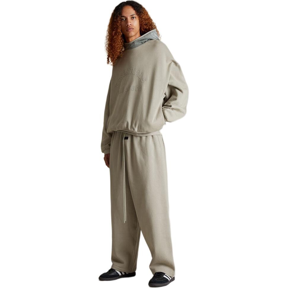 Спортивные штаны для отдыха Fear Of God Essentials, цвет Seal — фото 3
