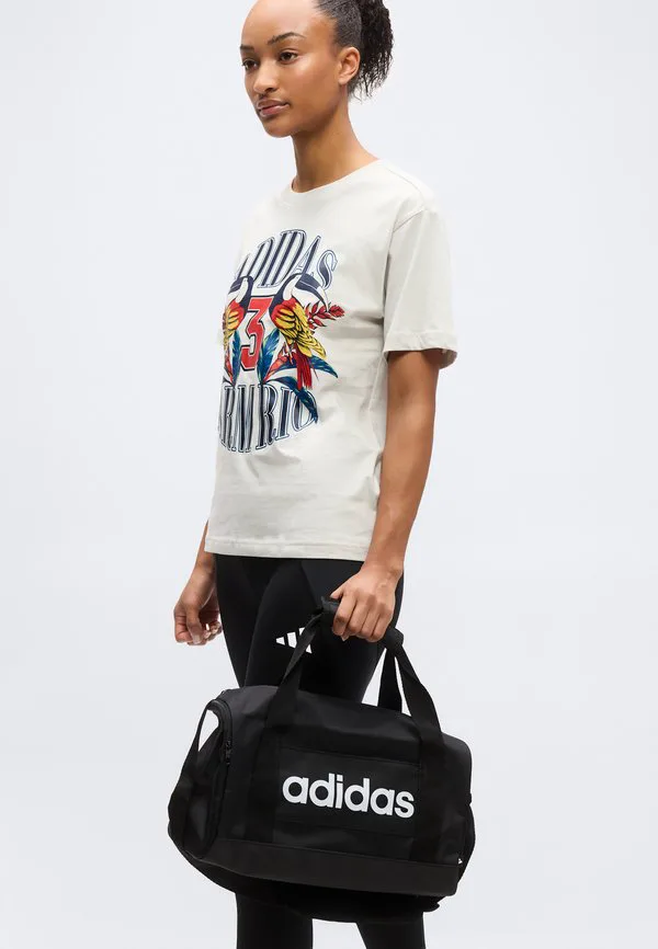 Футболка с принтом в виде фермерских утвари Adidas Sportswear, Talc/Dark Marine — фото 4