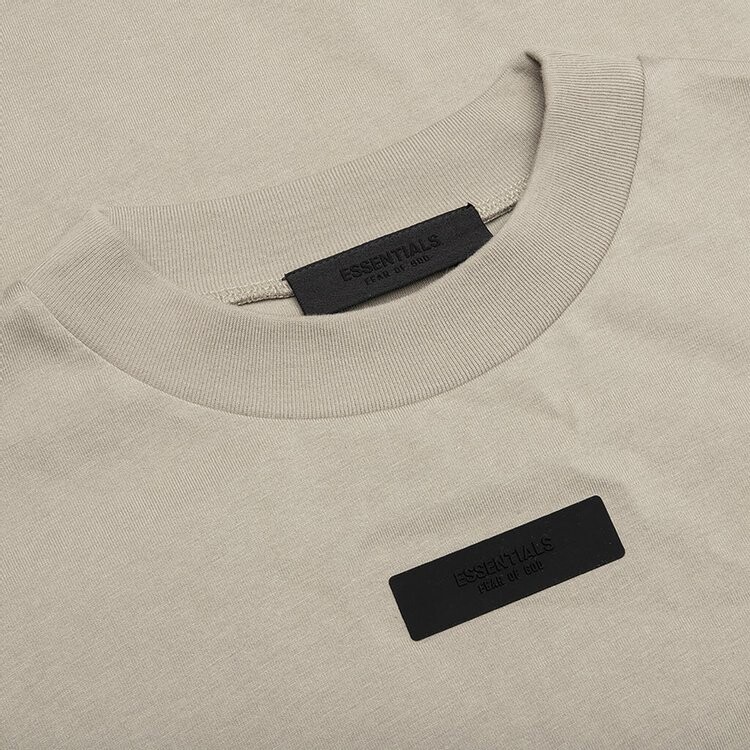 Футболка Fear of God Essentials Crewneck  II 'Seal', серый — фото 3
