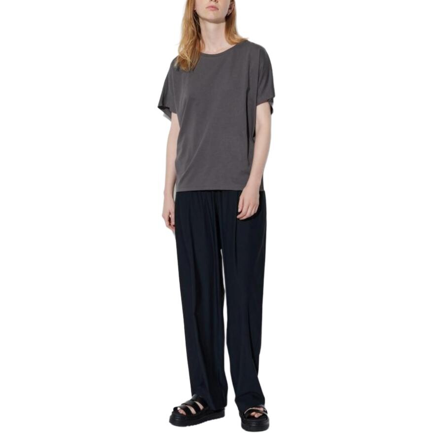 

Футболка женская асфальтово-серая Uniqlo