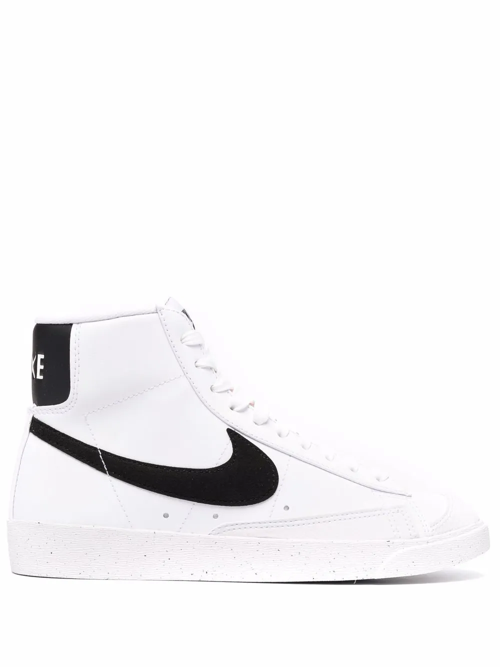 Кеды Blazer Mid 77 на шнуровке Nike, белый