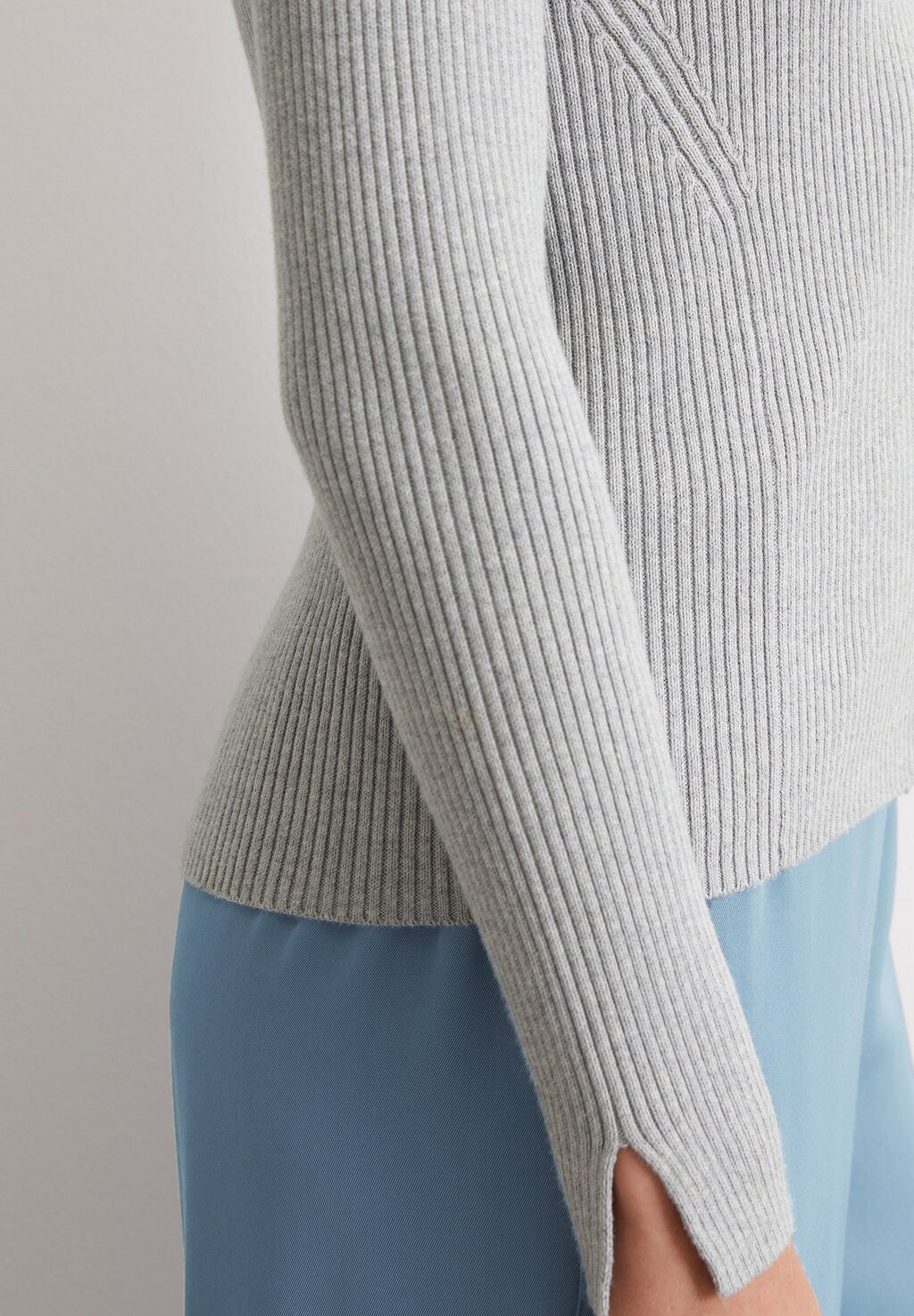 

Кардиган V-NECK-SLIM Marc O'Polo, цвет Mottled Grey