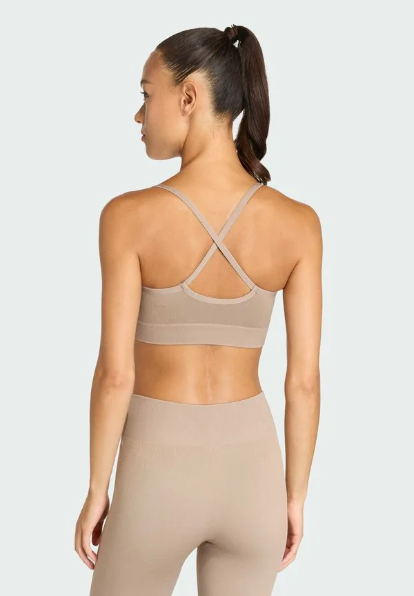 We knt ls br pp легкий поддерживающий спортивный бюстгальтер Adidas Performance, Chalky Brown — фото 2