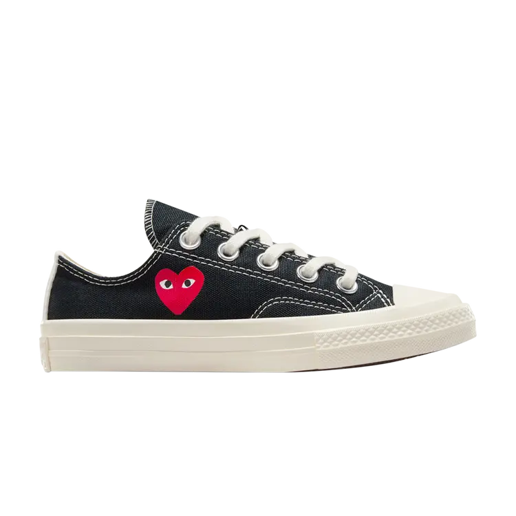 

Кроссовки Comme des Garçons PLAY x Chuck 70 Low PS, цвет Single Heart - Black