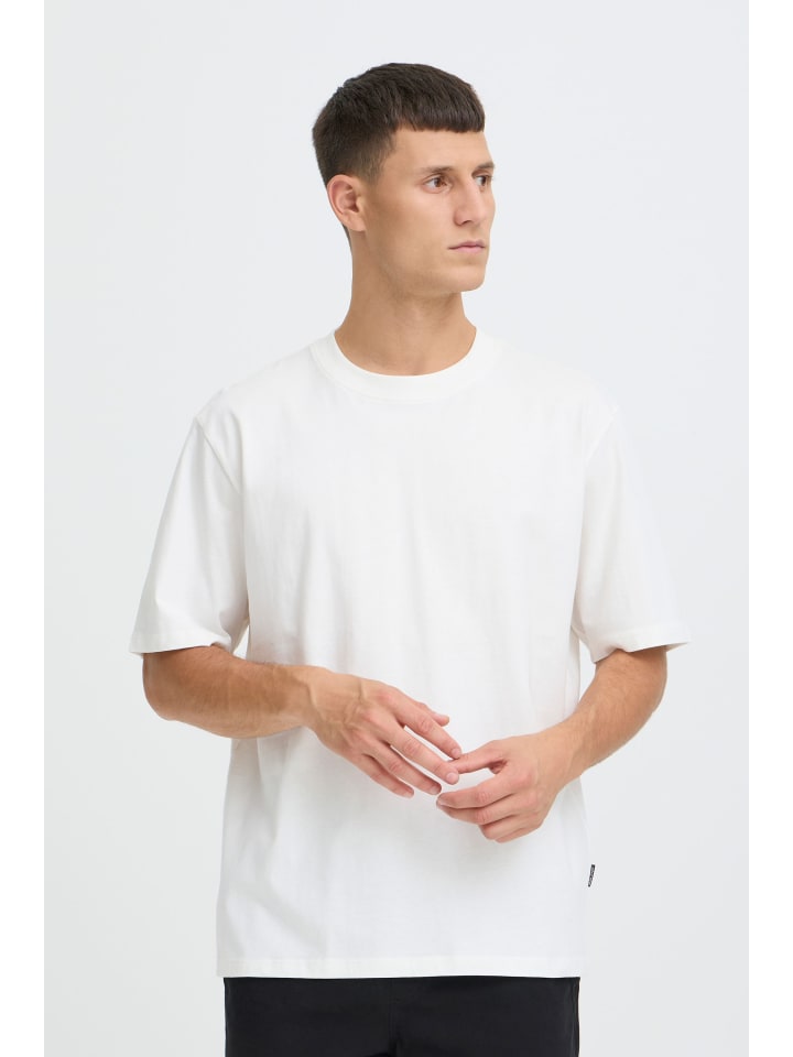 

BLEND Рубашка с круглым вырезом BHMStea белого цвета