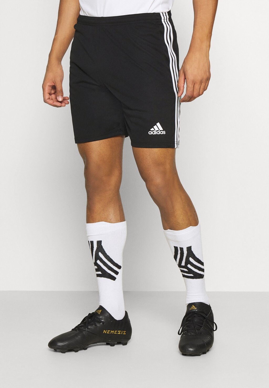 

Спортивные шорты Adidas SQUADRA 21, цвет Black/White