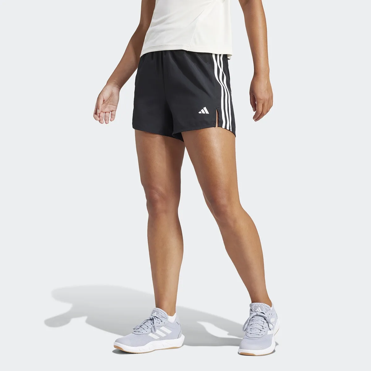 Женские шорты High-Rise с тремя полосками Adidas, черный — фото 4