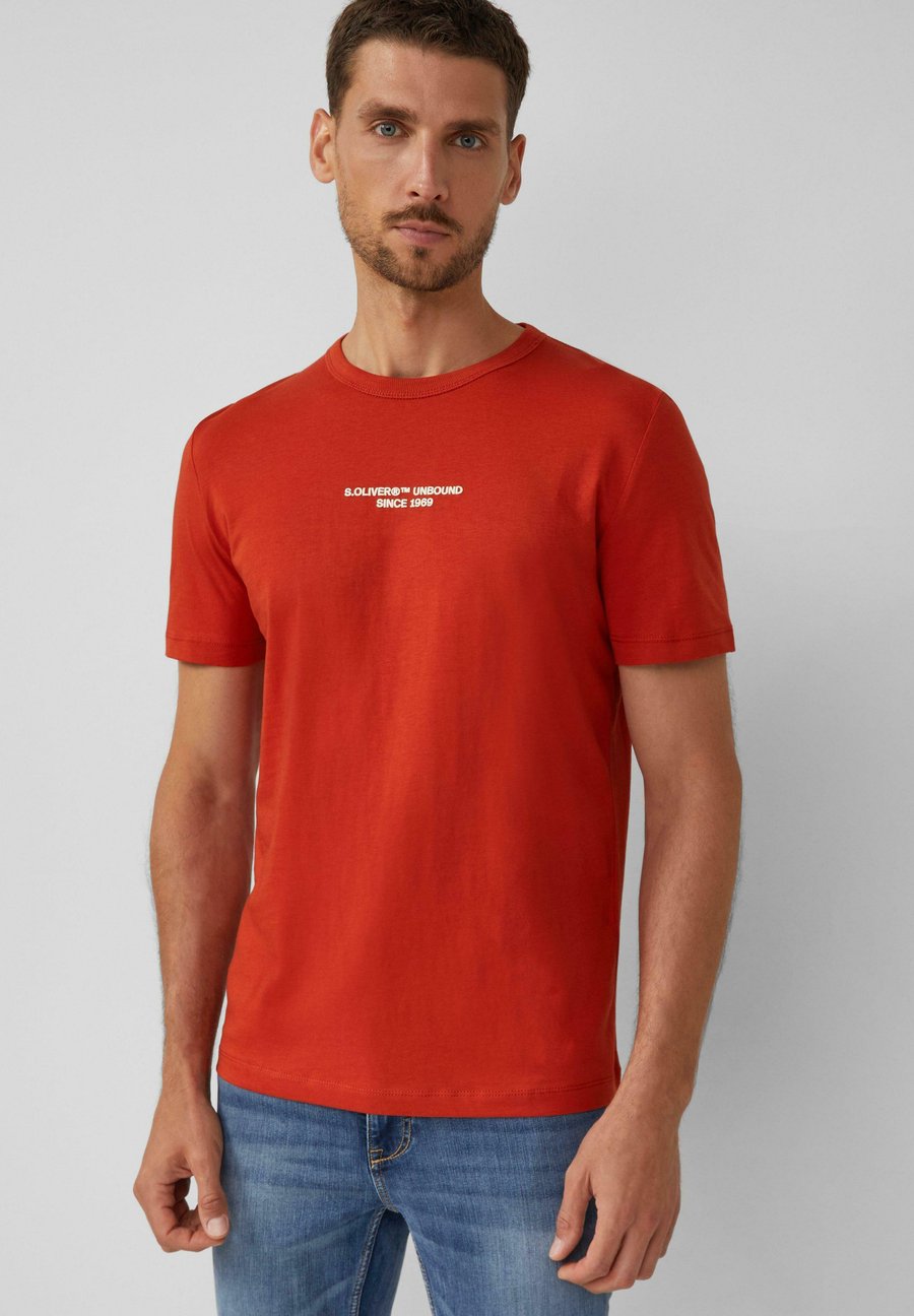 

Футболка s.Oliver MIT ARTWORK UND NAHT-DETAILS, Mohnrot/Red, Красный, Футболка s.Oliver MIT ARTWORK UND NAHT-DETAILS, Mohnrot/Red