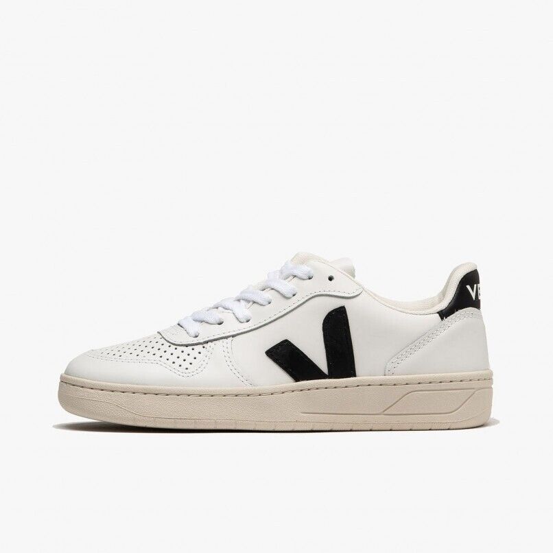 

Кроссовки Veja V-10 VX0200005 мужские бело-черные кожаные повседневные