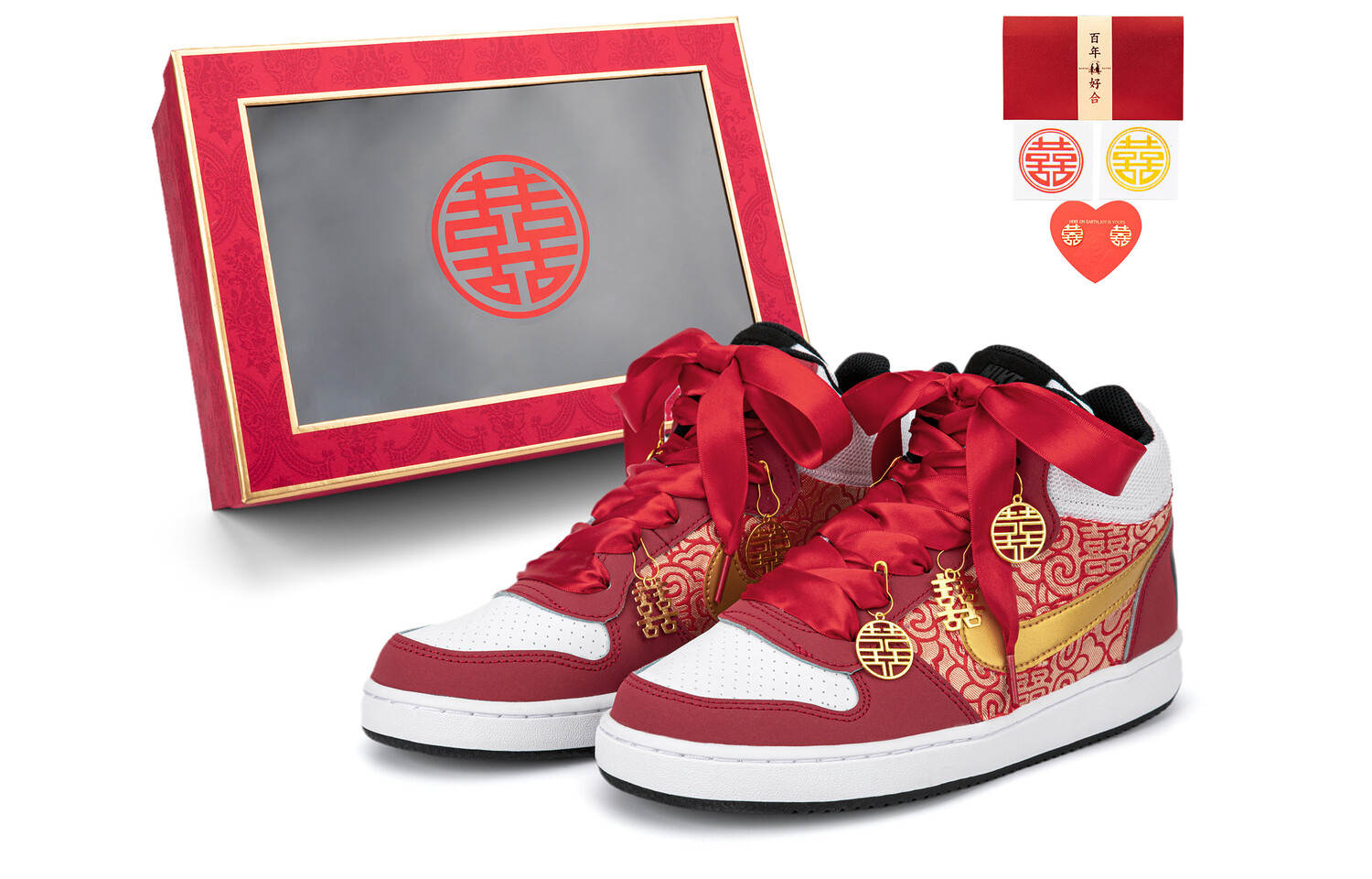 

Кроссовки Nike Court Borough Series Skateboard Shoes Women's Mid-Top White Gold/Red