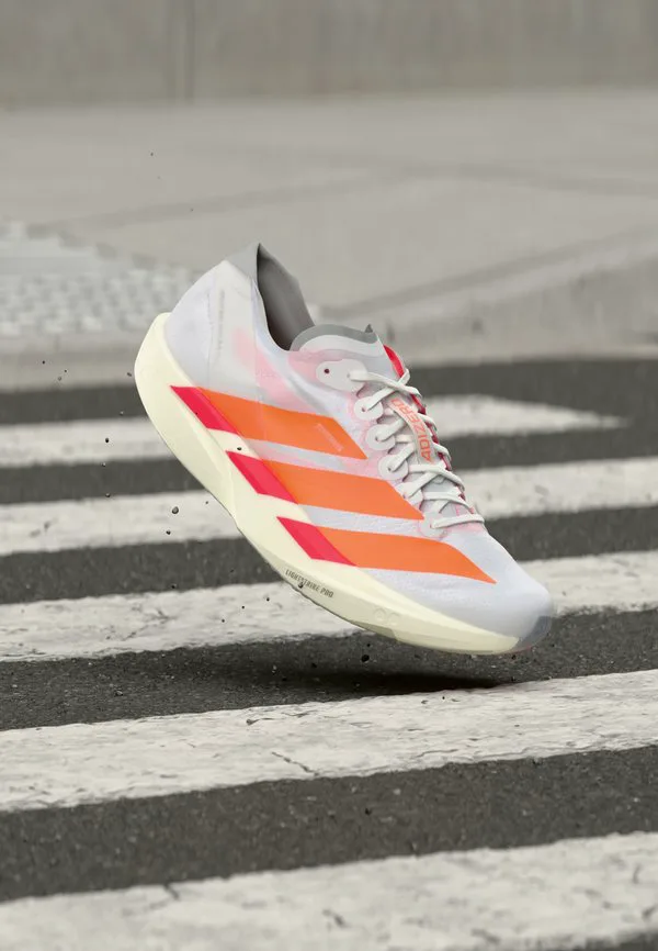 Кроссовки для бега по шоссе adizero takumi sen 11 Adidas Performance, Footwear White/Lucid Orange/Lucid Red