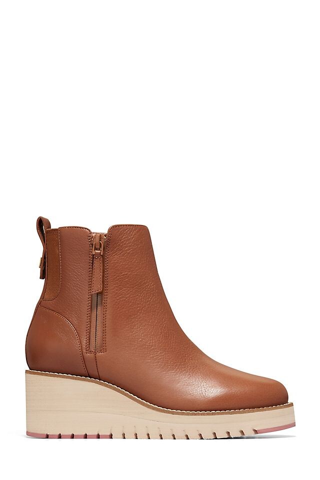 

Ботинки челси Cole Haan ZERØGRAND City Wedge на танкетке, коричневый