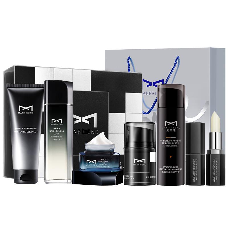 

Мужской набор для увлажнения и осветления кожи восстановление увлажнение очищение выравнивание тона 6 предметов MANFRIEND