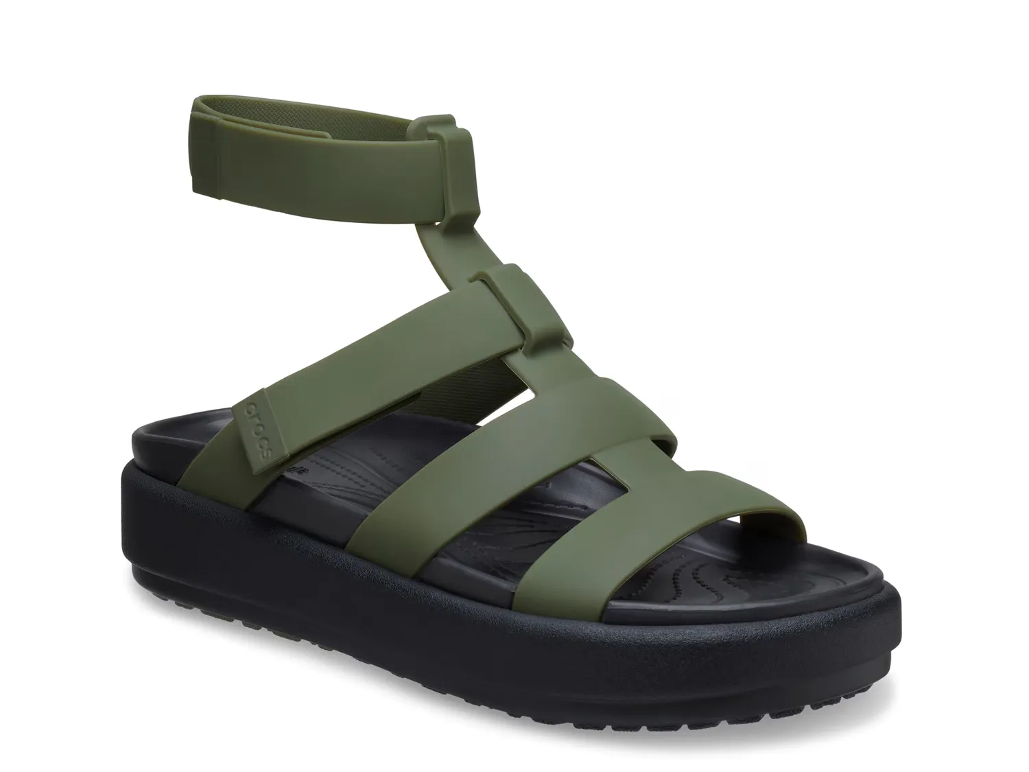 

Сандалии Brooklyn Luxe Gladiator Sandal Crocs, хаки/кремовый