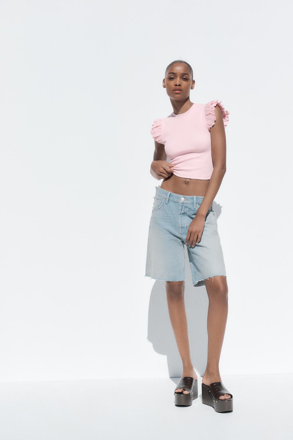 

Футболка в рубчик с оборками ZARA, розовый
