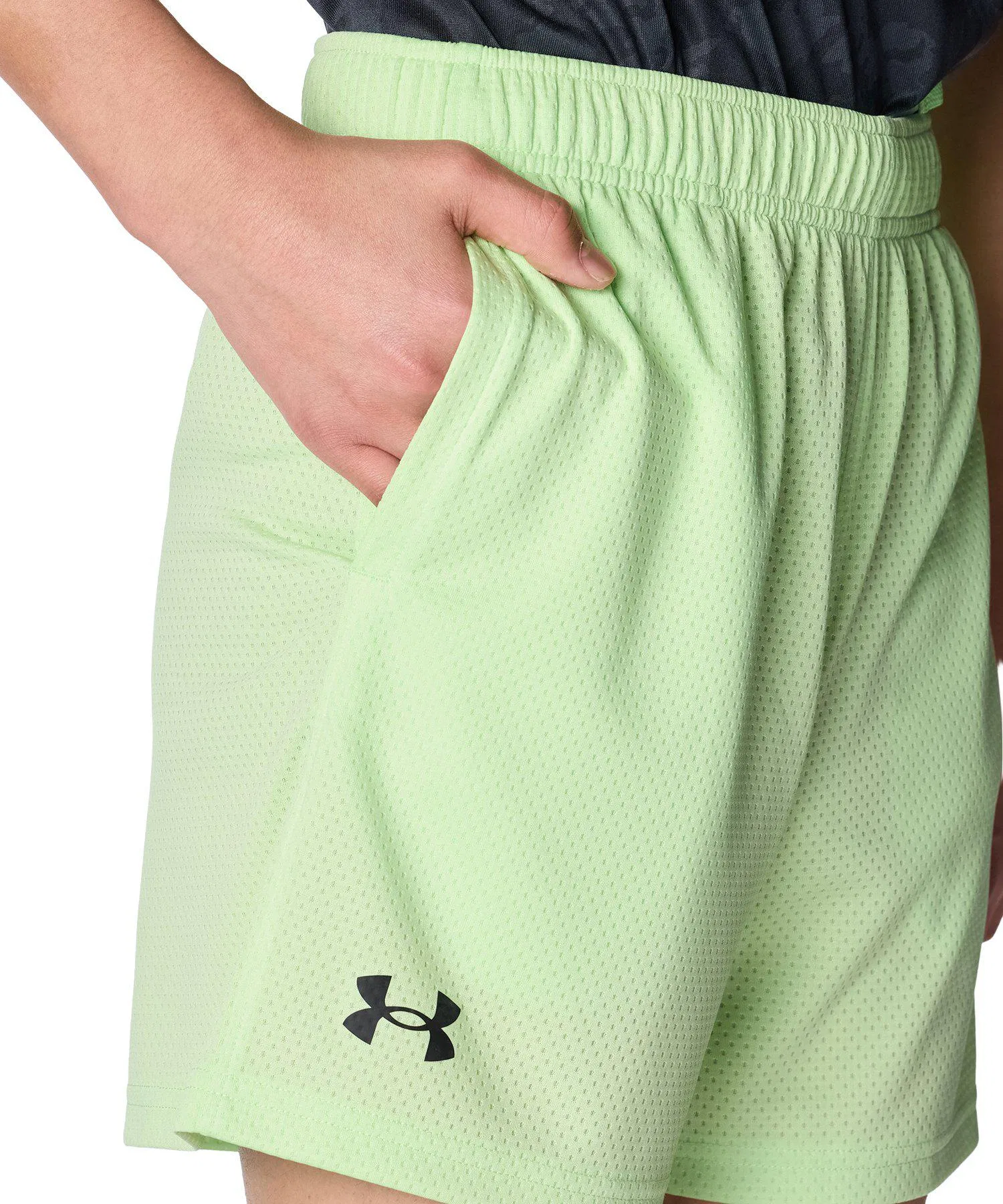 Детские шорты из полиэстера UNDER ARMOUR Tech жёлтые — фото 4